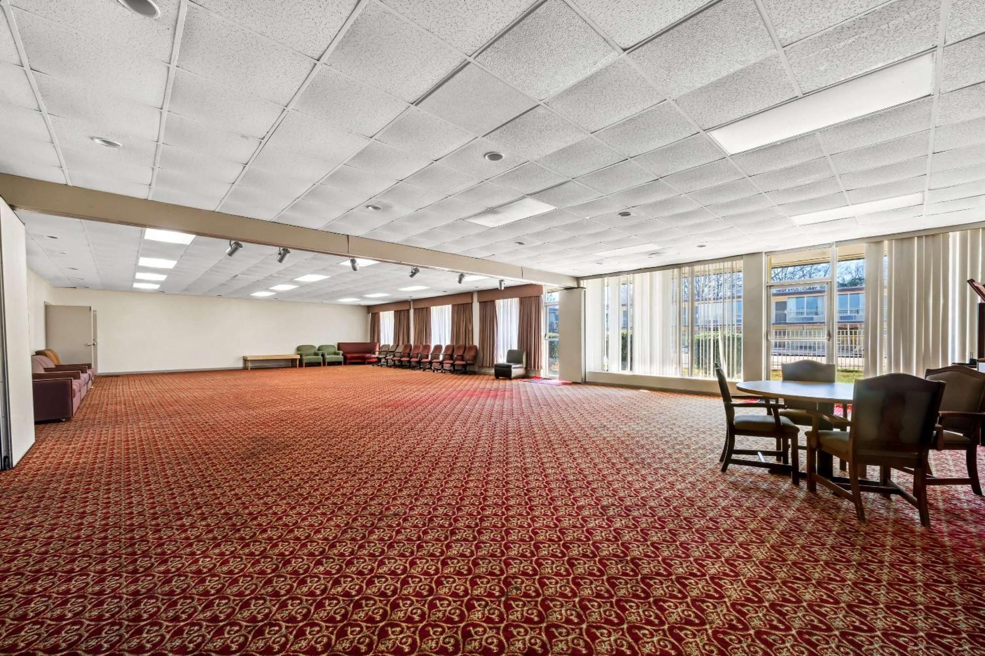 Rodeway Inn Монро Экстерьер фото